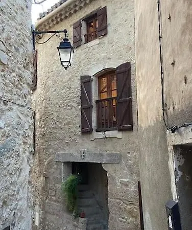 Charmigt Med Takterass Thezan-les-Beziers