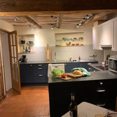 Villa Charmigt Med Takterass