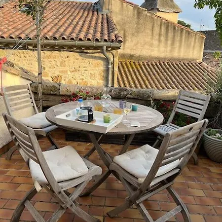 Charmigt Med Takterass Villa Thezan-les-Beziers