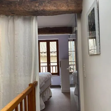 Charmigt Med Takterass * Thezan-les-Beziers